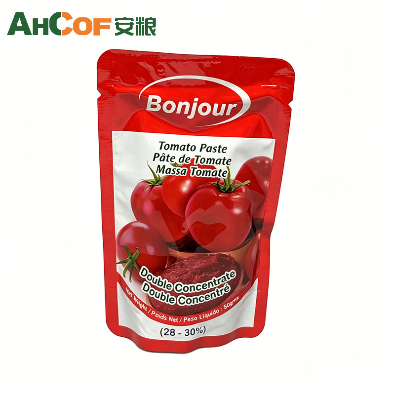 Bustina di concentrato di pomodoro aromatizzato con certificazione FDA, 50 g, pratico formato.